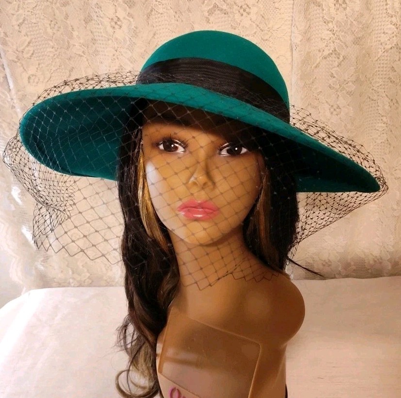 Vintage Geo.W. Bollman Women's Felt Hat With Veil 100% Wool Green with Black