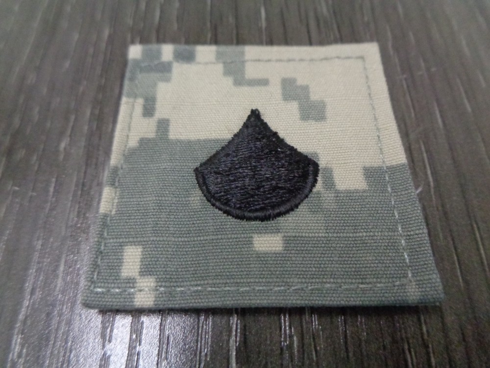 ACU E3 PRIVATE FIRST CLASS PFC Rank Patch Hook Fastener 2” X2” US Army NEW