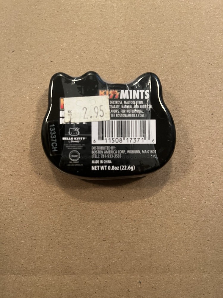 KISS GENE SIMMONS HELLO KITTY MINTS BY SANRIO SEALED OFFICIAL 2013