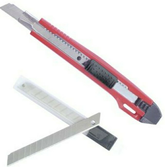 33 pcs Box Cutter Utility Knife Set 3 Different PLUS 30 EXTRA REPLACEMENT BLADES