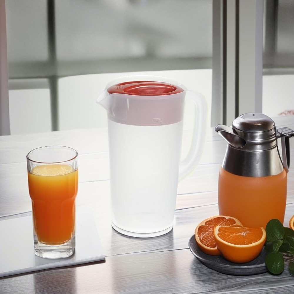 Pitcher, 2 Quart, Racer Red