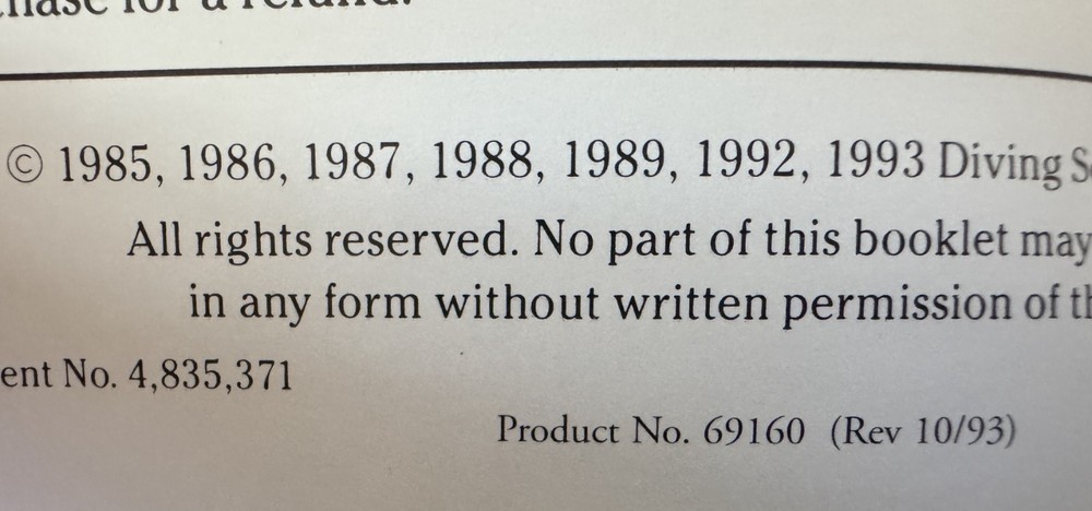 PADI DIVE COMPUTER & DIVEMASTER BOOKS & EDRPML ELECTRONIC SCUBA DIVING COMPUTER