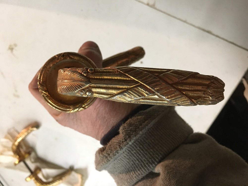 Lot of 2 handles