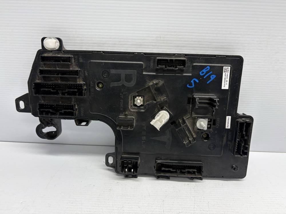 17-23 OEM Tesla Model 3 Left Driver Low Voltage Controller Body Control Module