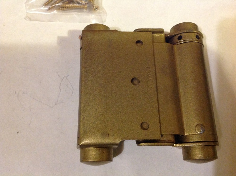 Double-action 3" Spring Hinges, 2 pr. Ferum 876-3