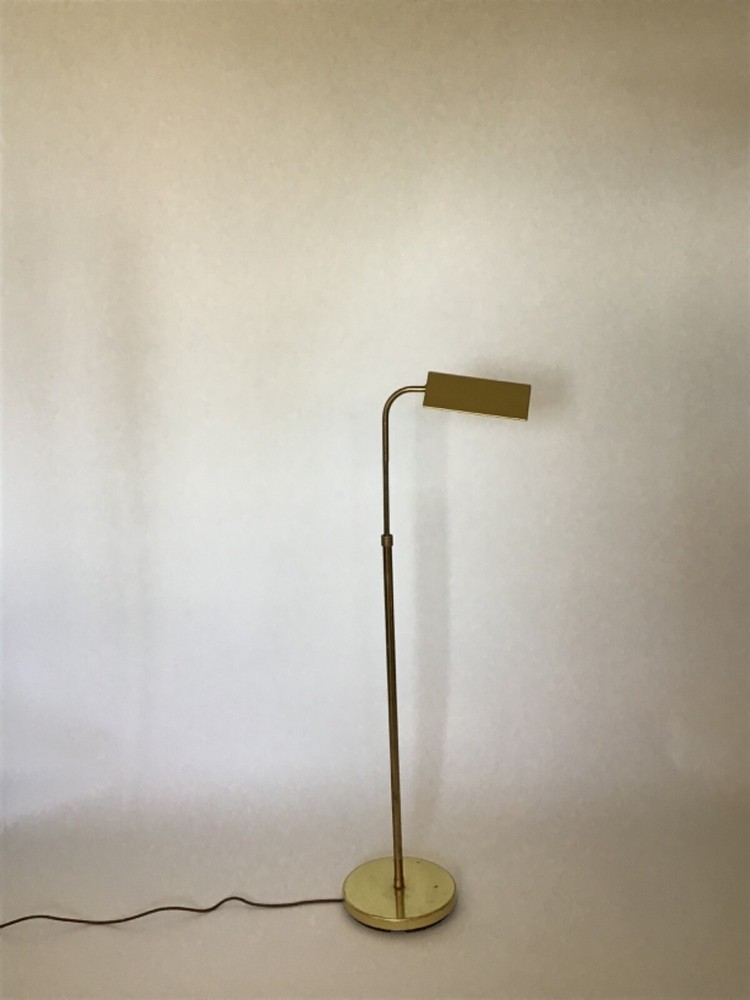 Vintage Brass Reading Lamp – Classic Adjustable Design