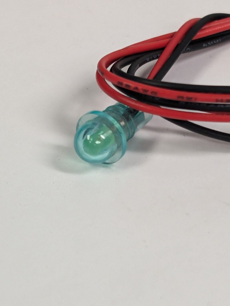 PRE-WIRED GREEN LED IN PLASTIC MOUNTING 3VDC