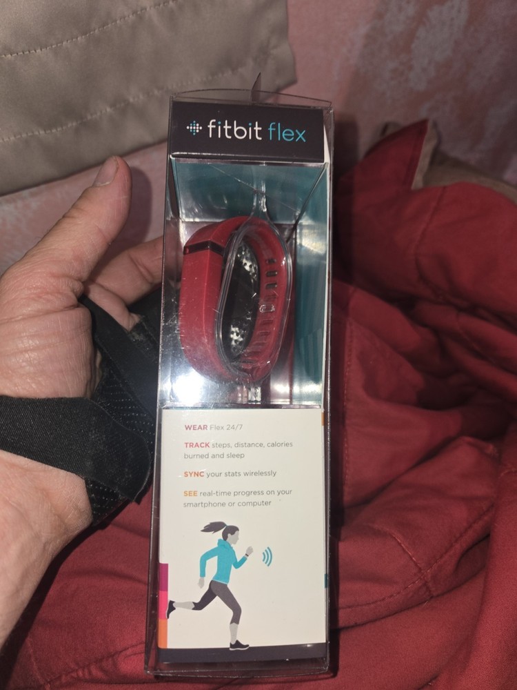 **NEW SEALED**Fitbit Flex FB401 FLEXRED Wireless Activity Sleep TrackerWristband