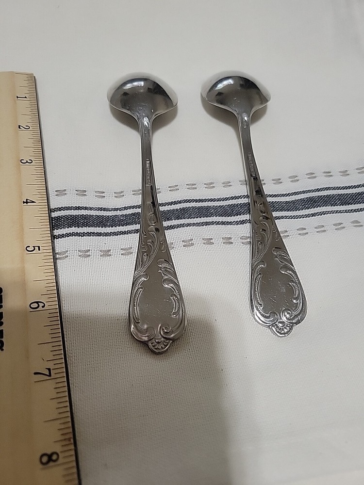 2 LQF2 Livingquarters Spoons