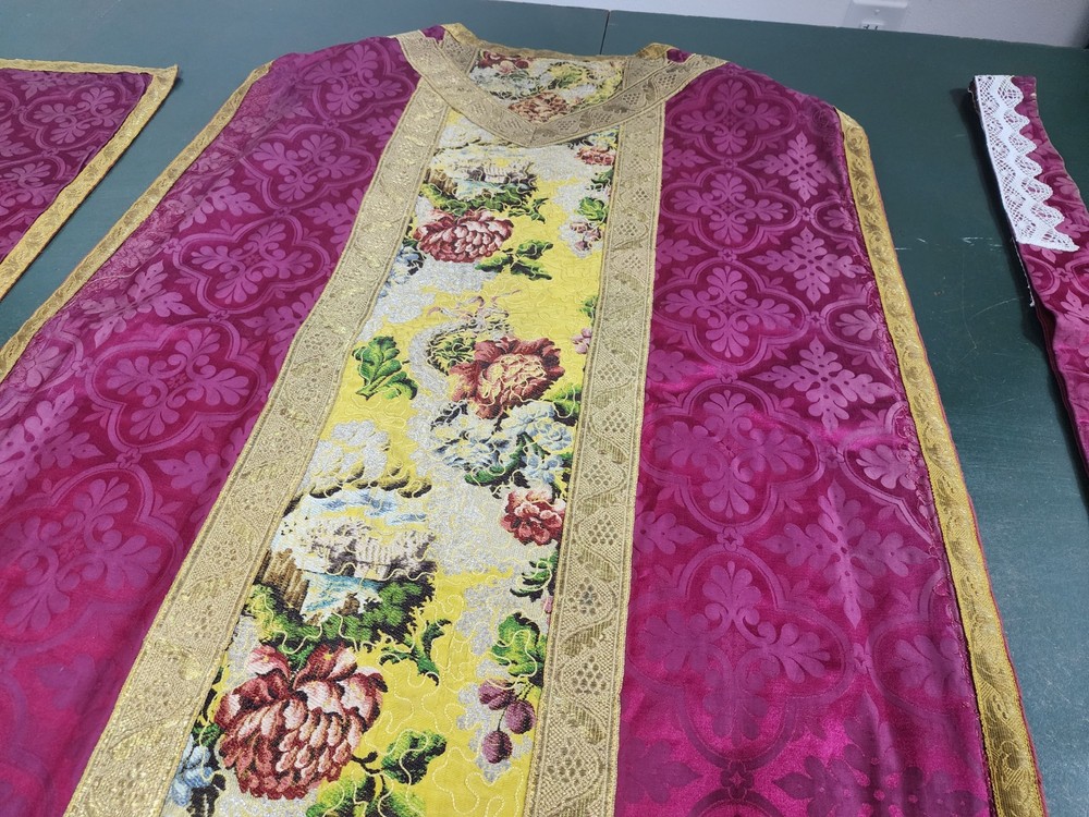 Antique Fiddleback Chasuble
