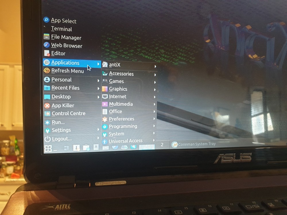 Linux antiX V23.2, 32-bit, Bootable Live and Install USB Flash Drive