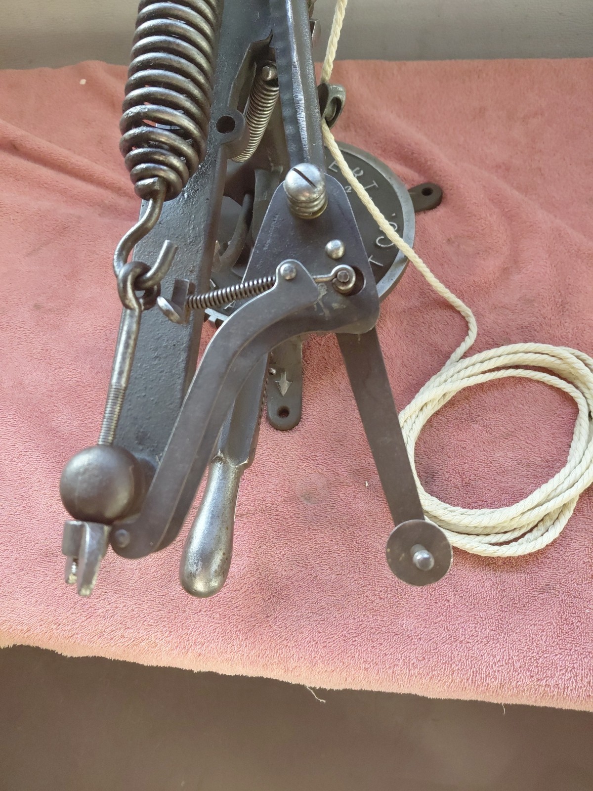 The Expert 1892 Skeet Pigeon Shooter Blue Rock Trap Cleveland Target Co #4 2