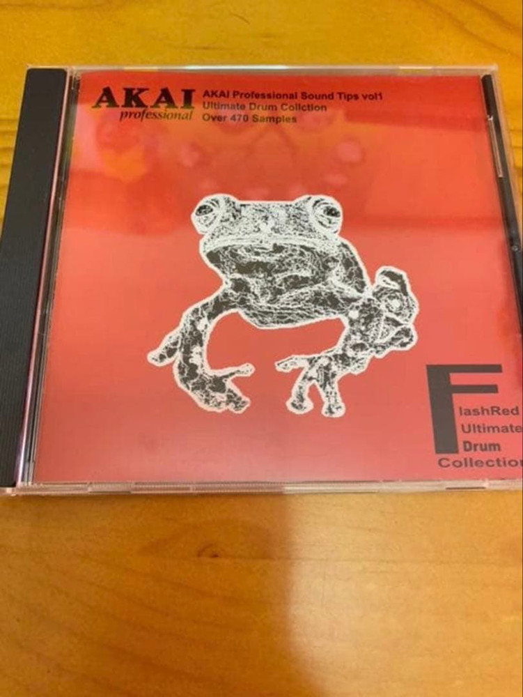 [NIB OPENED] Roland SP-404SX Linear Wave Sampler w/ Sample CDs Cable SD Card