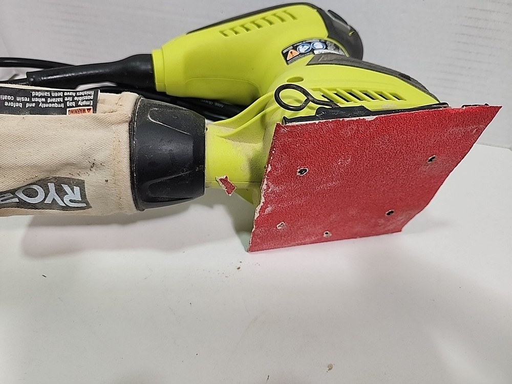 Ryobi S652DG 2 Amp Corded 1/4 Inch Sheet Sander