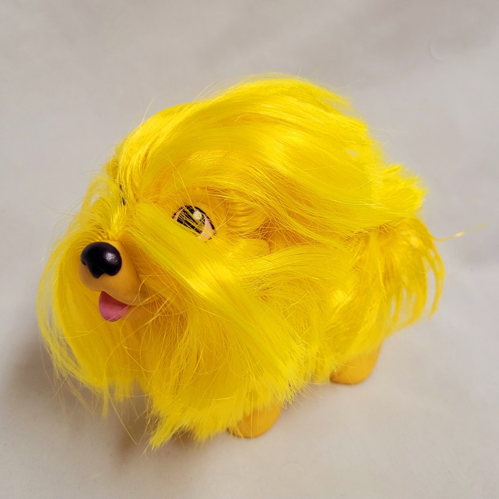 Vintage Hasbro Toy Sweetie Pups Party Time Yellow Maltese Dog Second Series