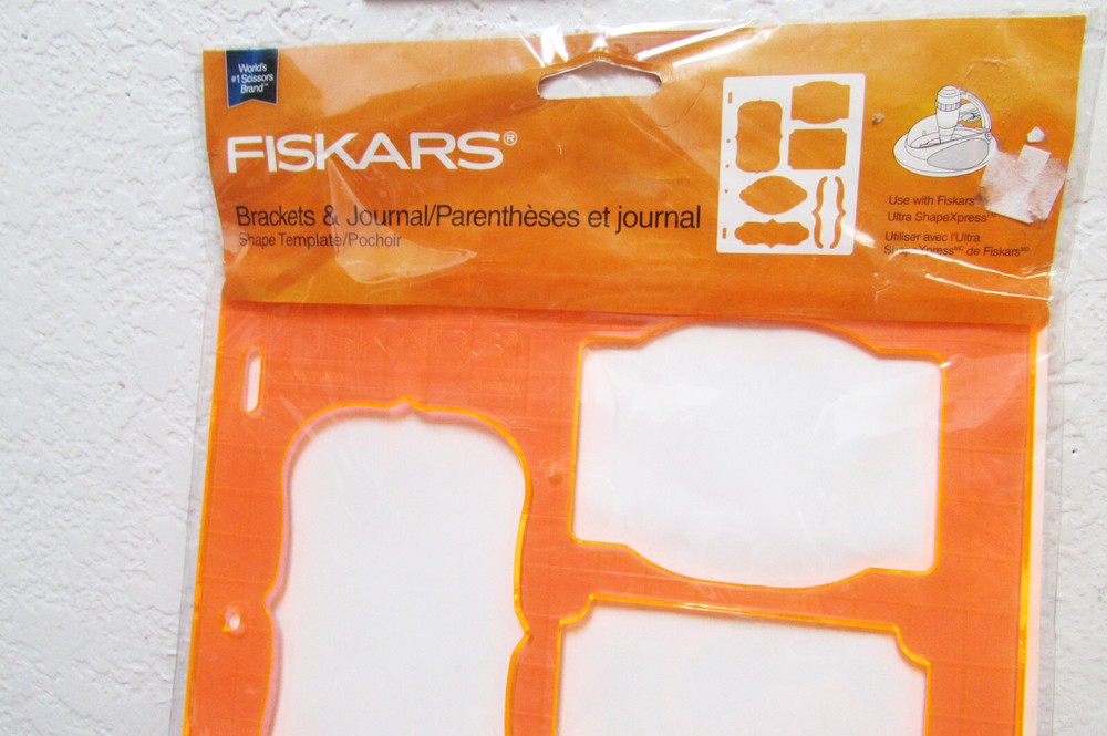 Fiskars Brackets & Journal Shape Template, 11 x 8.5 NEW unopened package