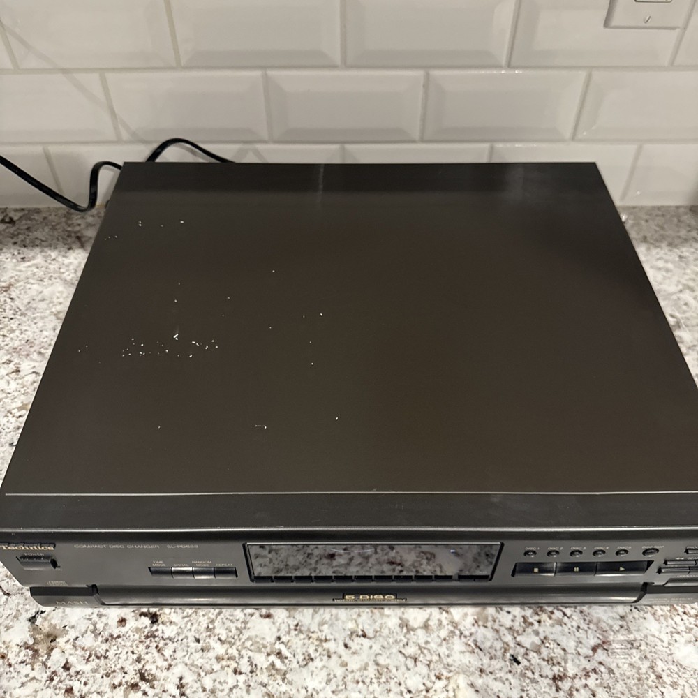 Technics SL-PD687 5 Disc Carousel CD Changer-No Remote-1995-Tested/Working