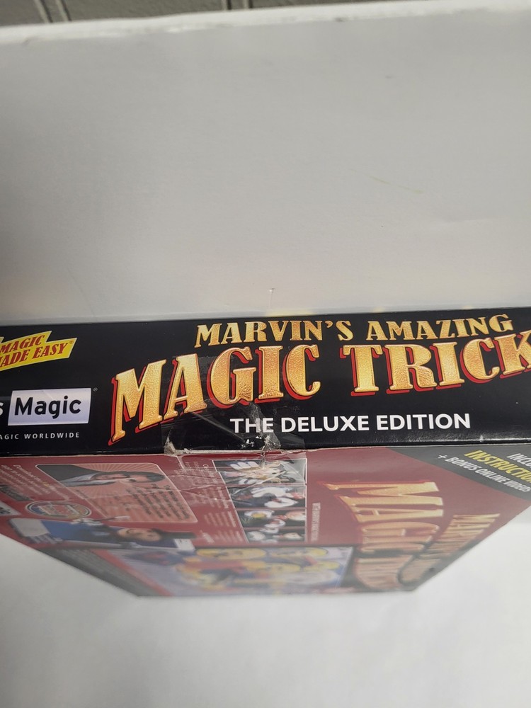 Marvin's Magic - 225 Amazing Magic Tricks for Children - Magic Kit - Magic Set