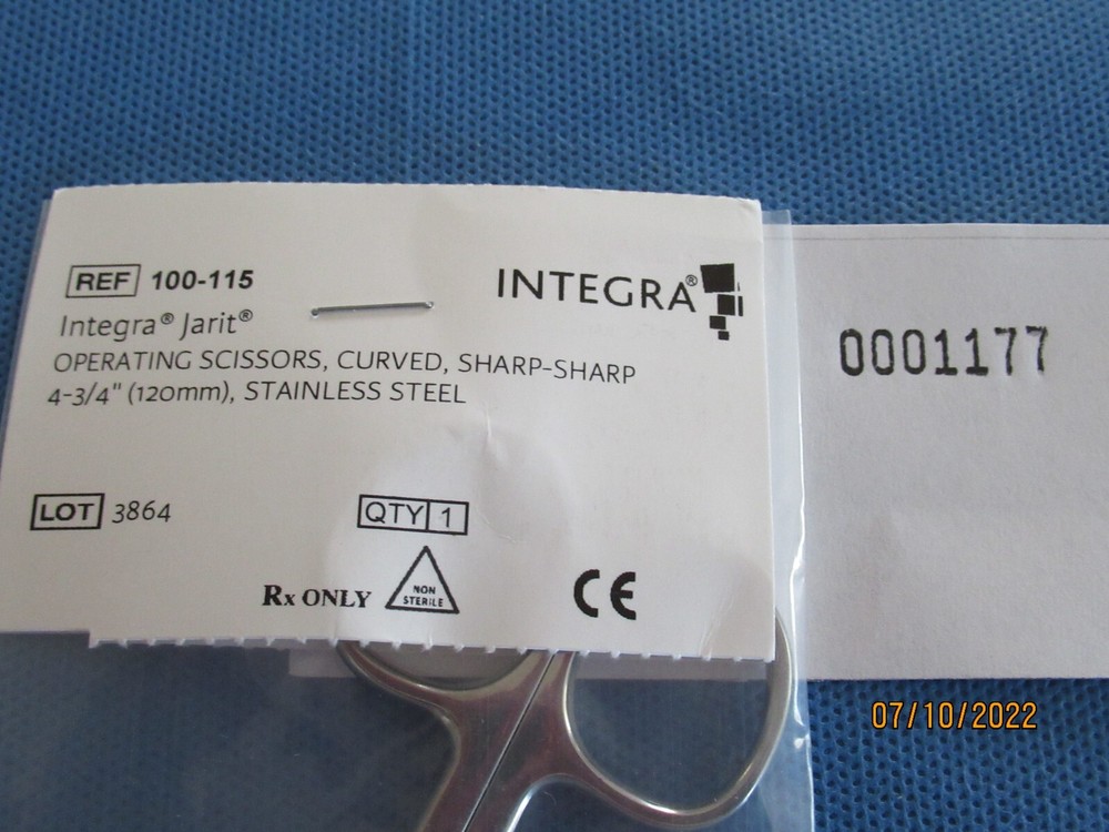 1177 Integra Jarit Operating Scissors 4 3/4" Ref: 100-115
