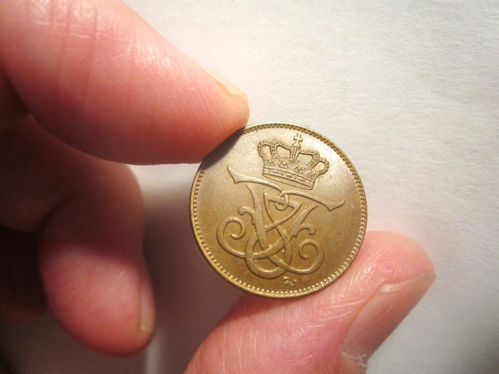 HIGH GRADE 1912 DENMARK 2 ORE