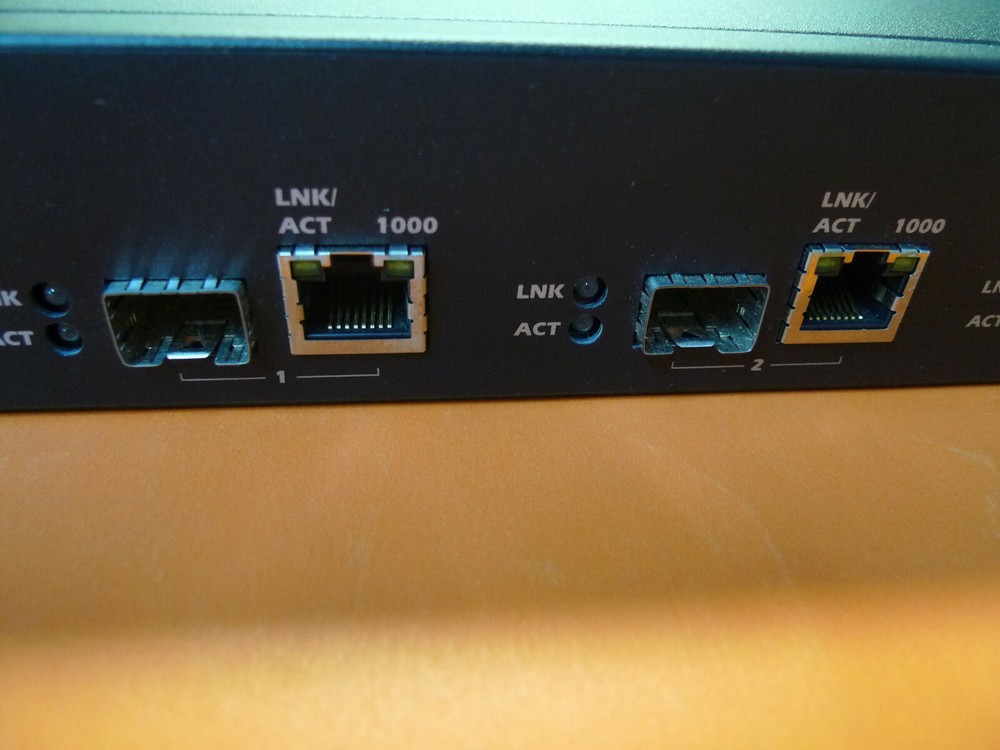 New Dell PowerConnect W-3400 Integrated Access Controller R4NYP