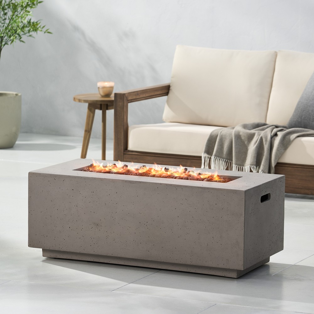 40" Outdoor 40,000 BTU Rectangular Magnesium Oxide Concrete Propane Fire Pit