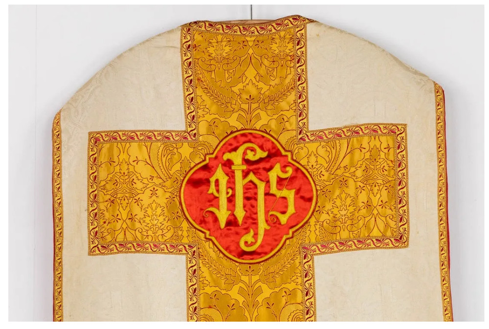 Antique Fiddleback Chasuble