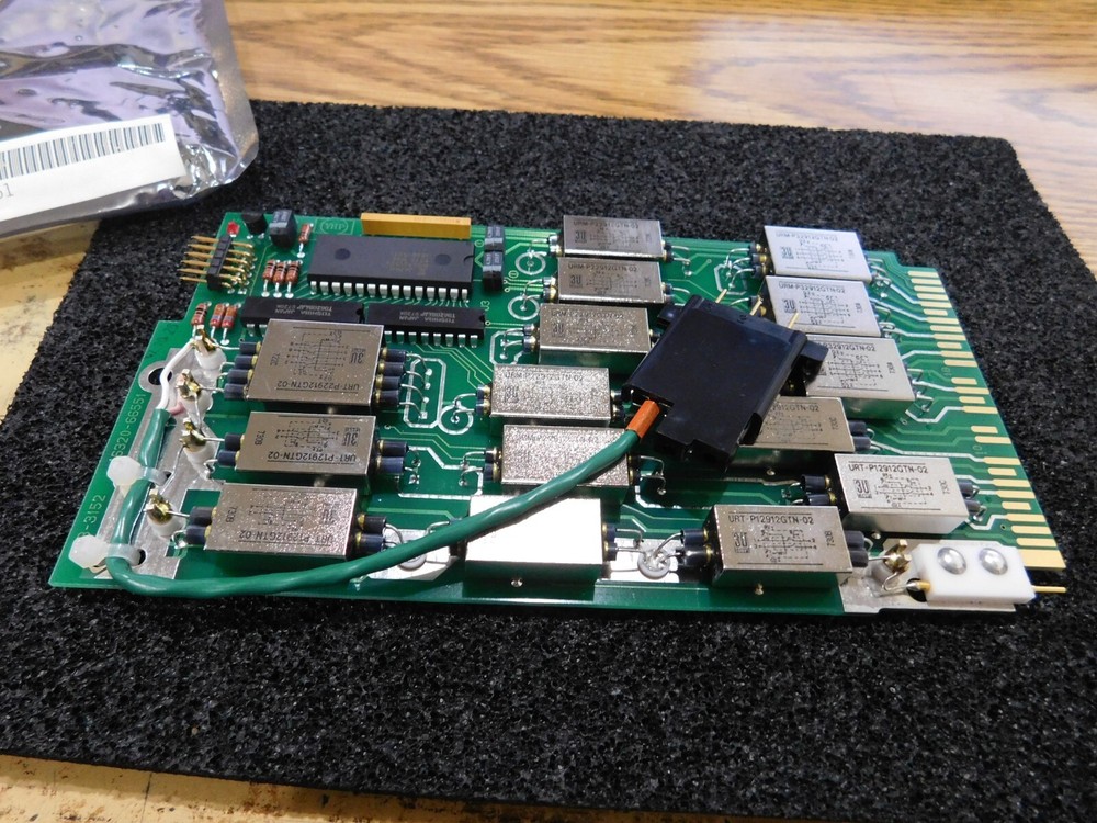 Hewlett Packard Model: 16320-66551 Pin Board.