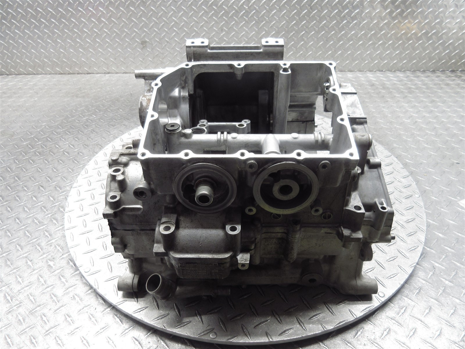 2008 08-09 Suzuki GSXR 600 GSXR600 Crankcase Case Engine Motor Block Piston Lot