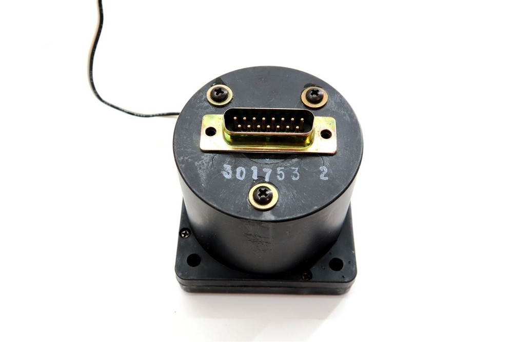 Mid-Continent MD40-65L Course Deviation Indicator PN 2010056 Removed for Upgrade