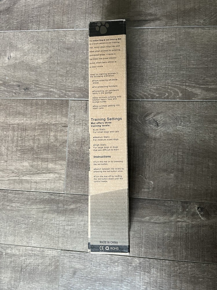 Indie Dog & Cat Training Mat. Size: 12/60