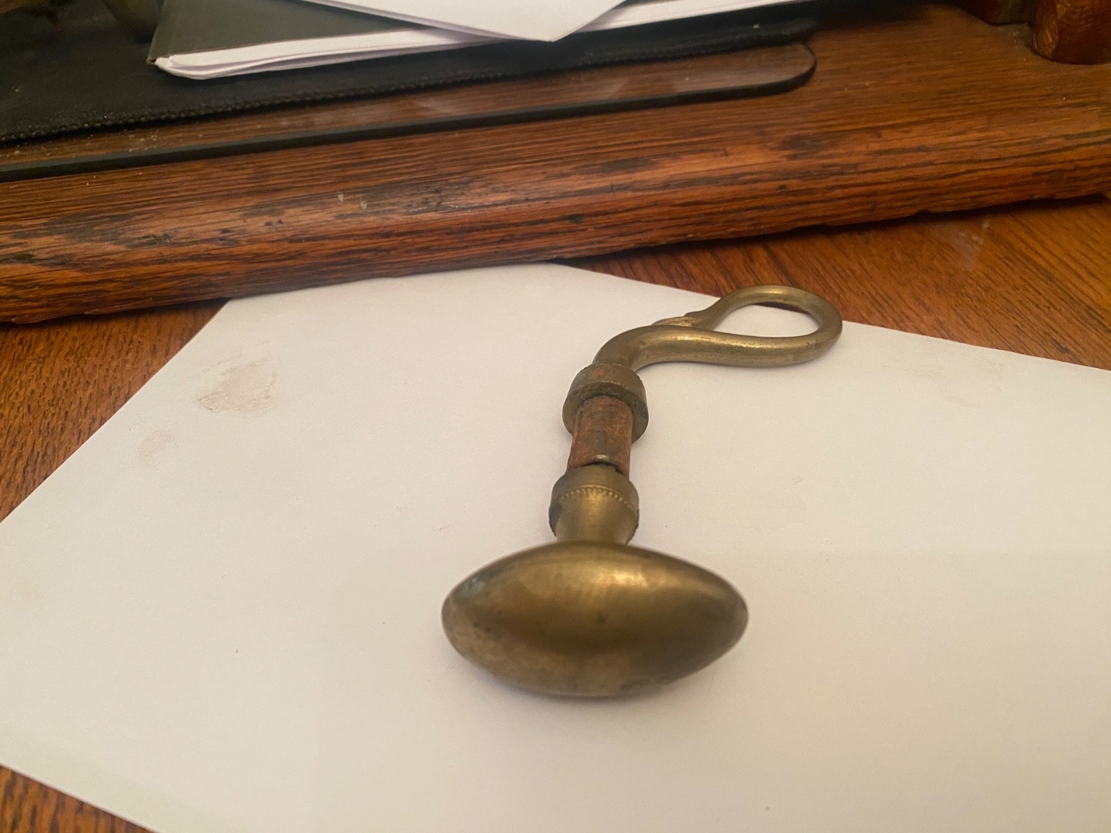 4.5"- 5" ANTIQUE BRASS DOOR KNOB WITH SWAN LEVER AND KNOB - .25" spindle.