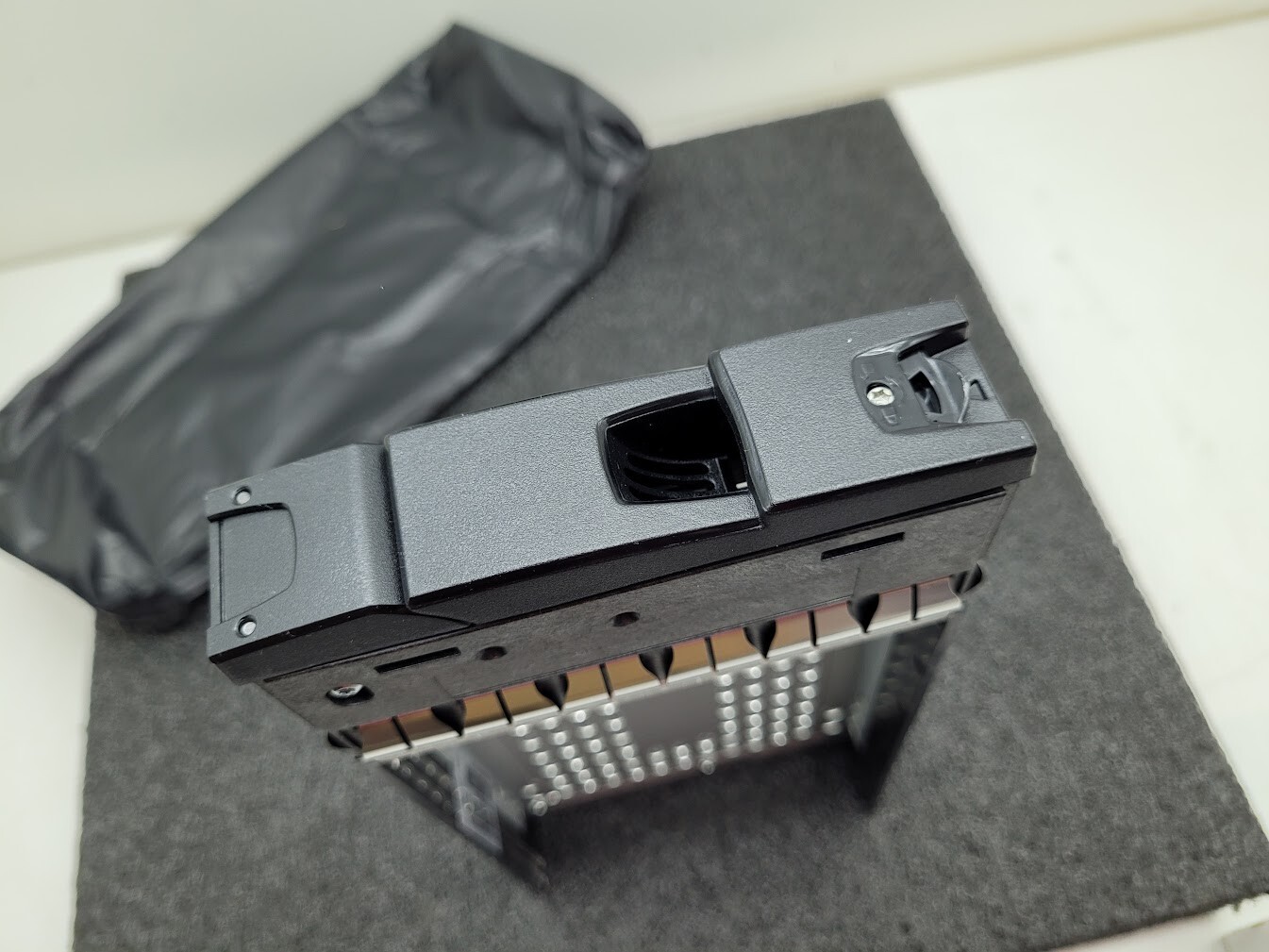 HDD LFF 3.5" Hard Drive Tray Array Caddy JBOD 0993690-03