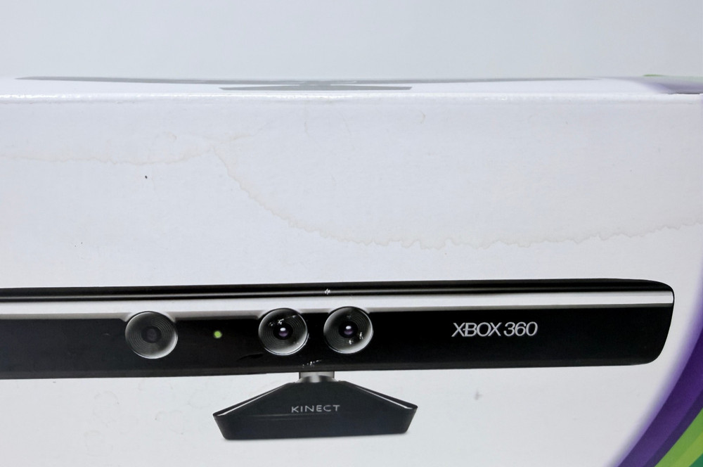 Microsoft Kinect Sensor Xbox 360 & Kinect Adventures- TESTED & WORKS