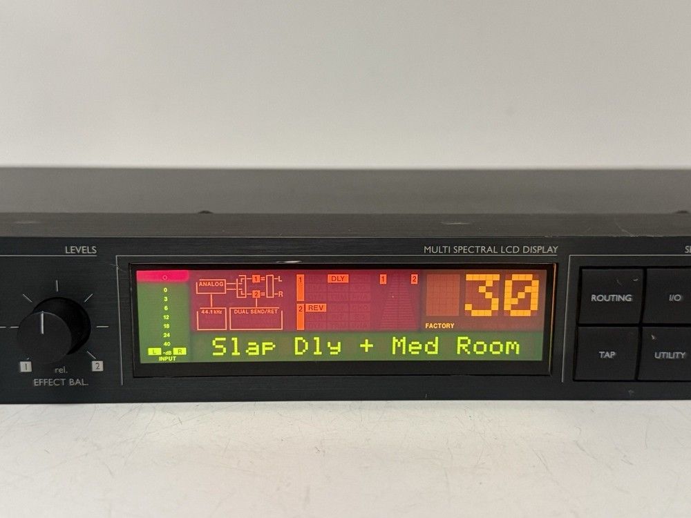 T.C. Electronic M-One Dual Effects Processor ~ TESTED / WORKING