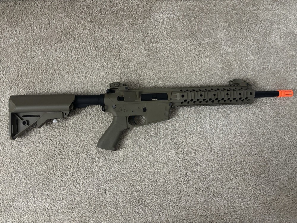 Lancer Tactical Airsoft AR
