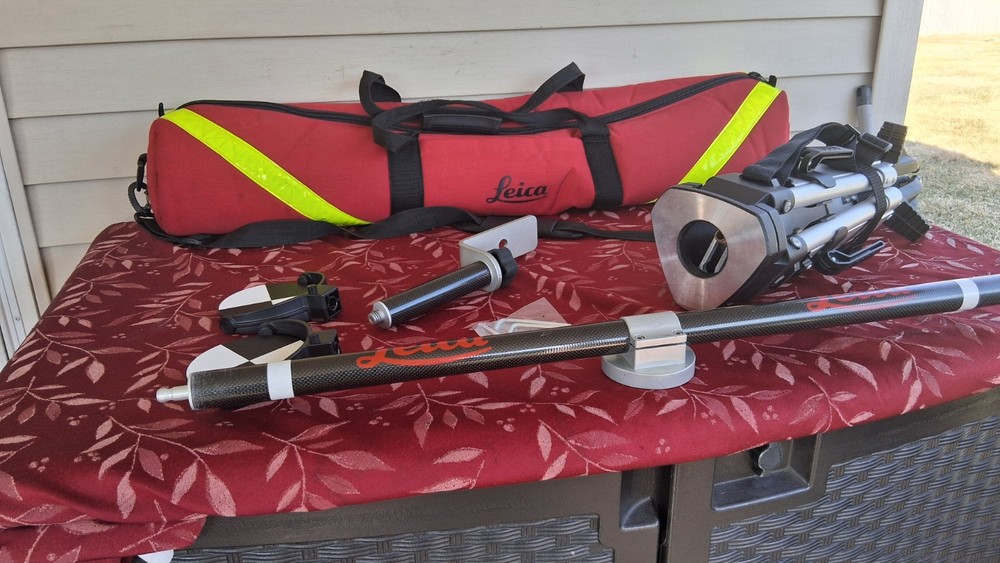 Leica NIST Calibrated Traceable Artifact Bundle Tripod