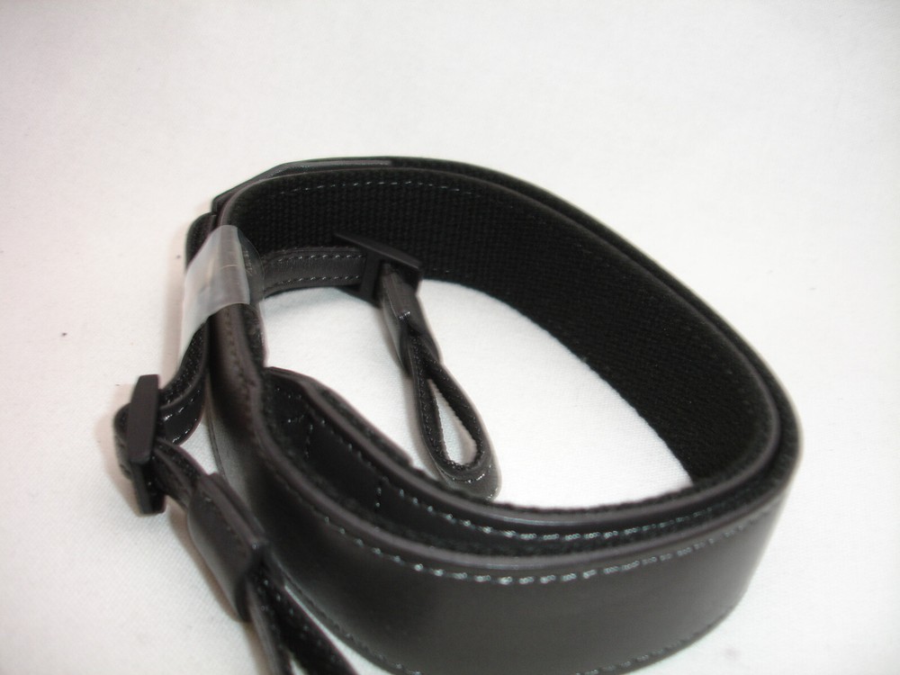 OLYMPUS OM-D Camera leather strap