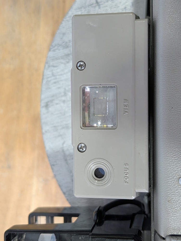 Polaroid Focused Flash 420 Automatic Land Camera UNTESTED