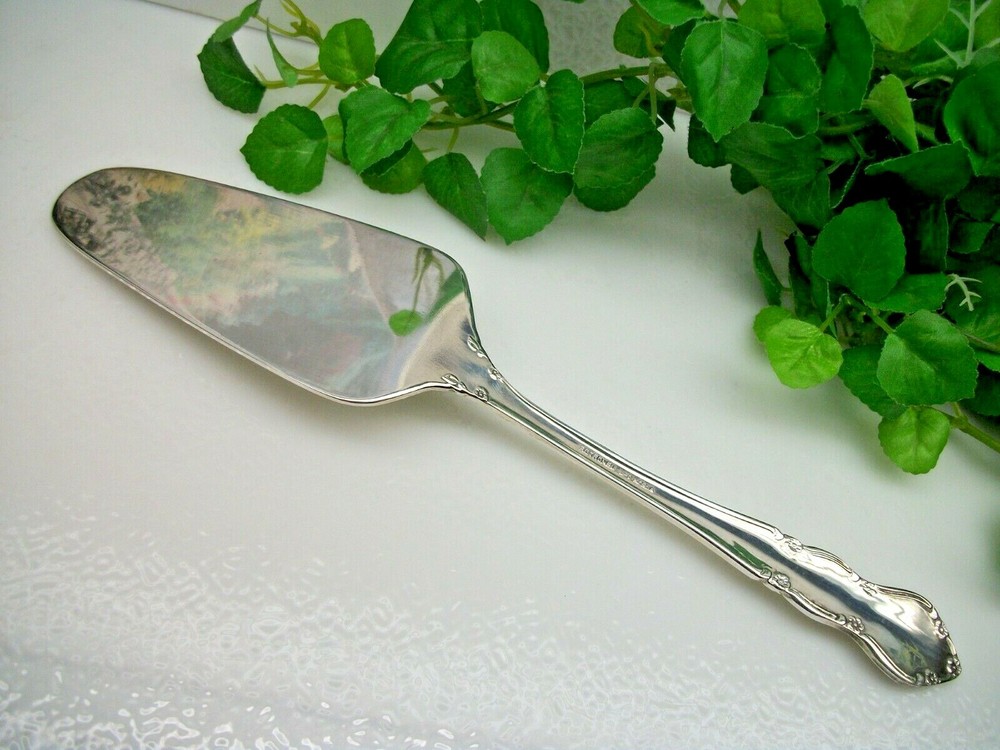 Retroneu STARLIGHT Silverplate Pie Cake Dessert or Pastry Server 1991