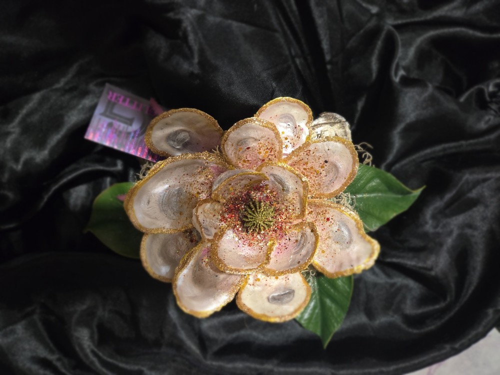 Handmade Oyster Shell Magnolia