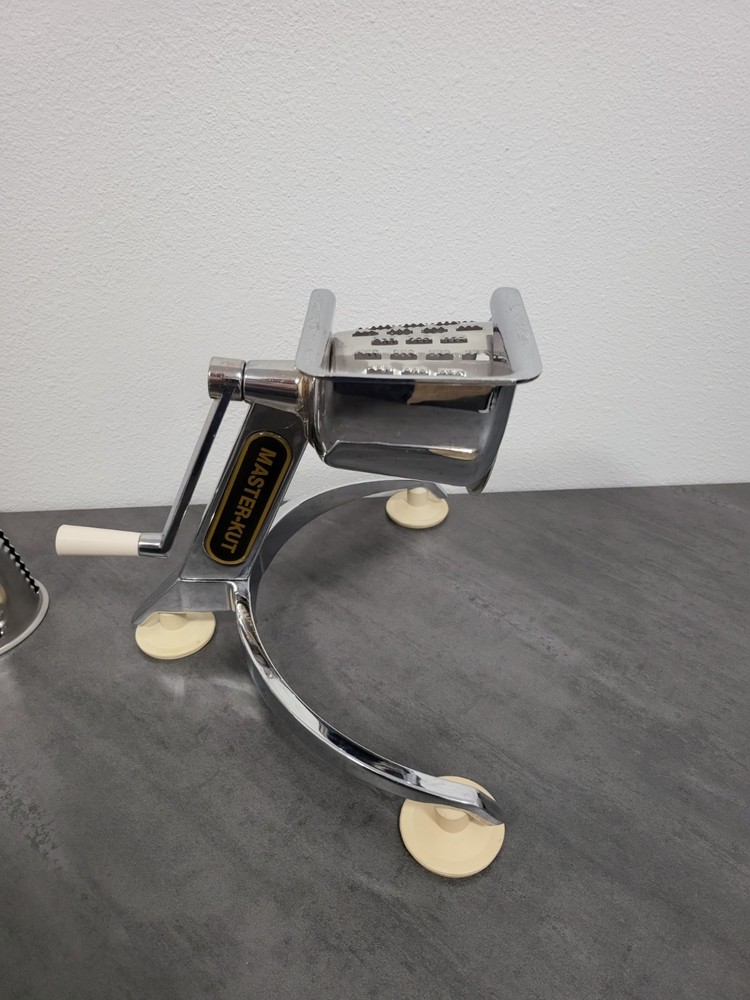 Vtg Master-Kut Portable Food Processor