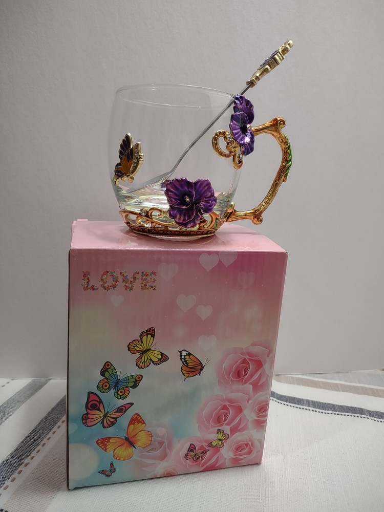 Tea Cup, Exquisite