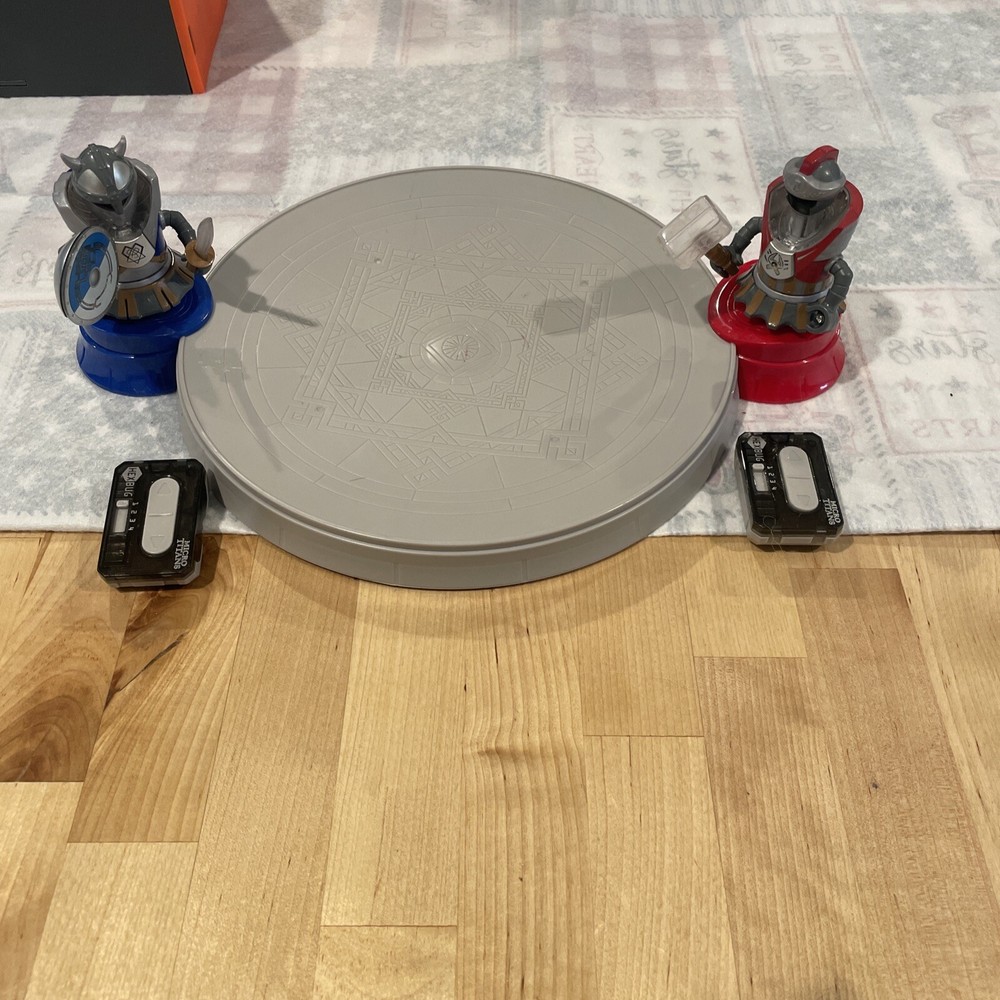 Hexbug Micro Titans RC Brawler Bots