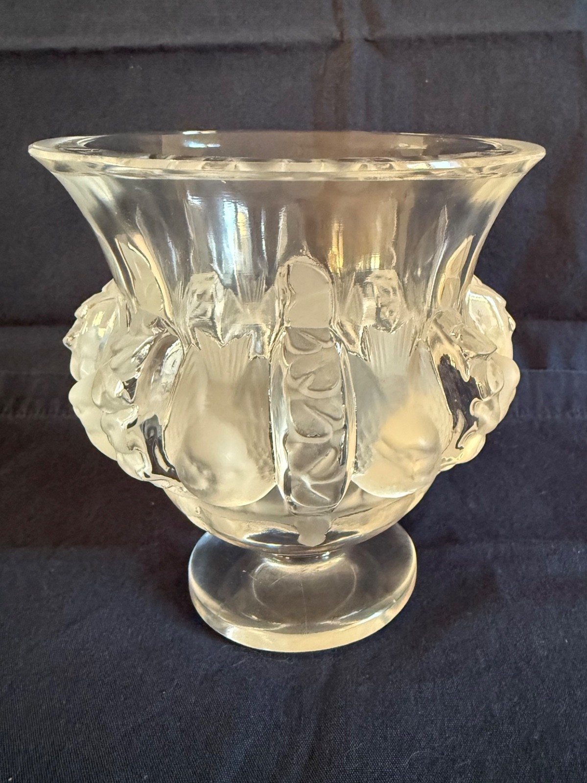 SIGNED Vintage Lalique Frosted Glass Satin Crystal Dampierre Bird Vase