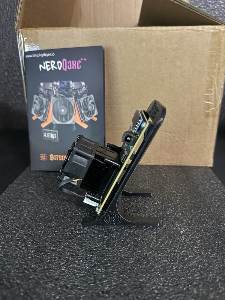 Bitaxe Gamma 601 1.2TH/s