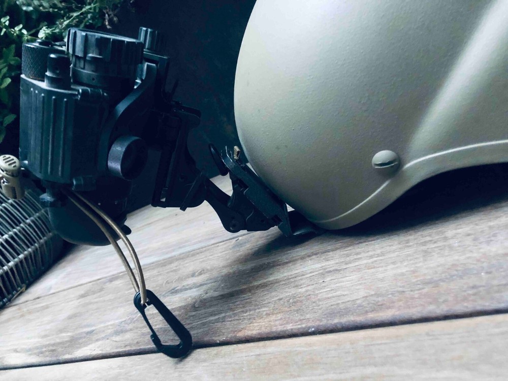 Tactical AN/PVS-14 Night Vision Lanyard System.