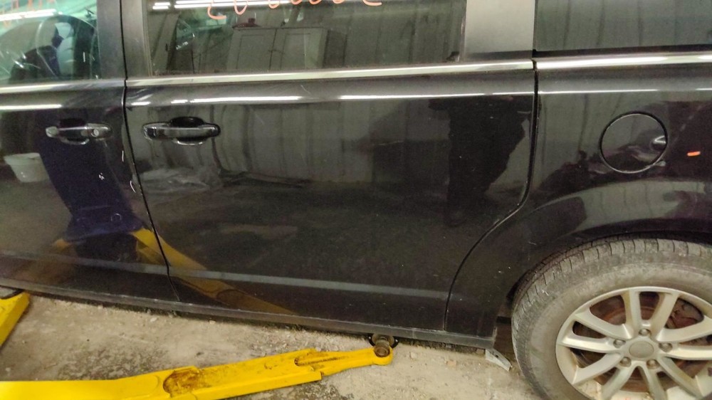 CARAVAN 2018 Glove Box 1185997