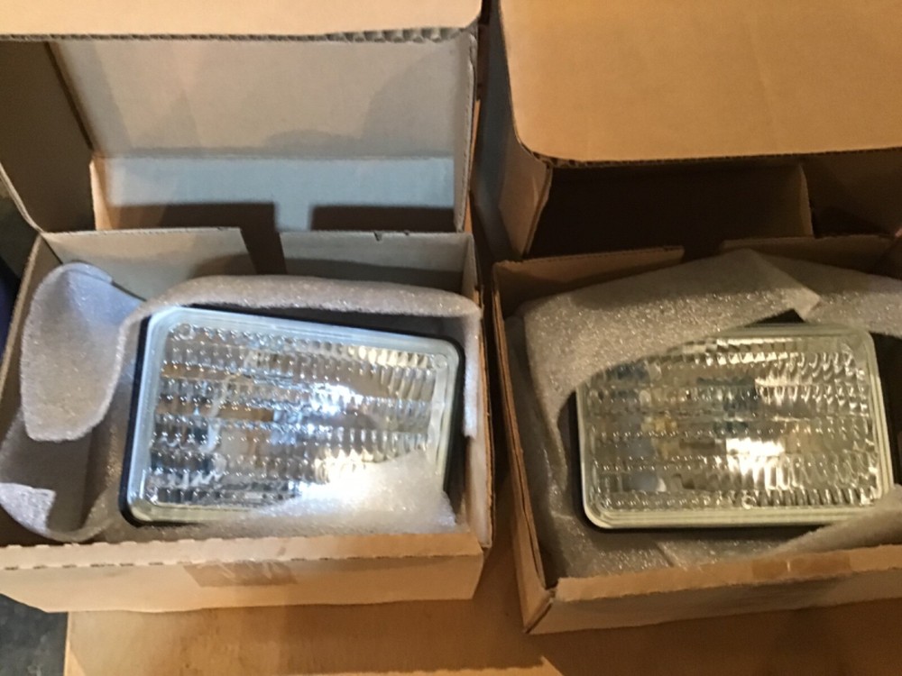Two Case lamp bases,  new,  20-1822T1