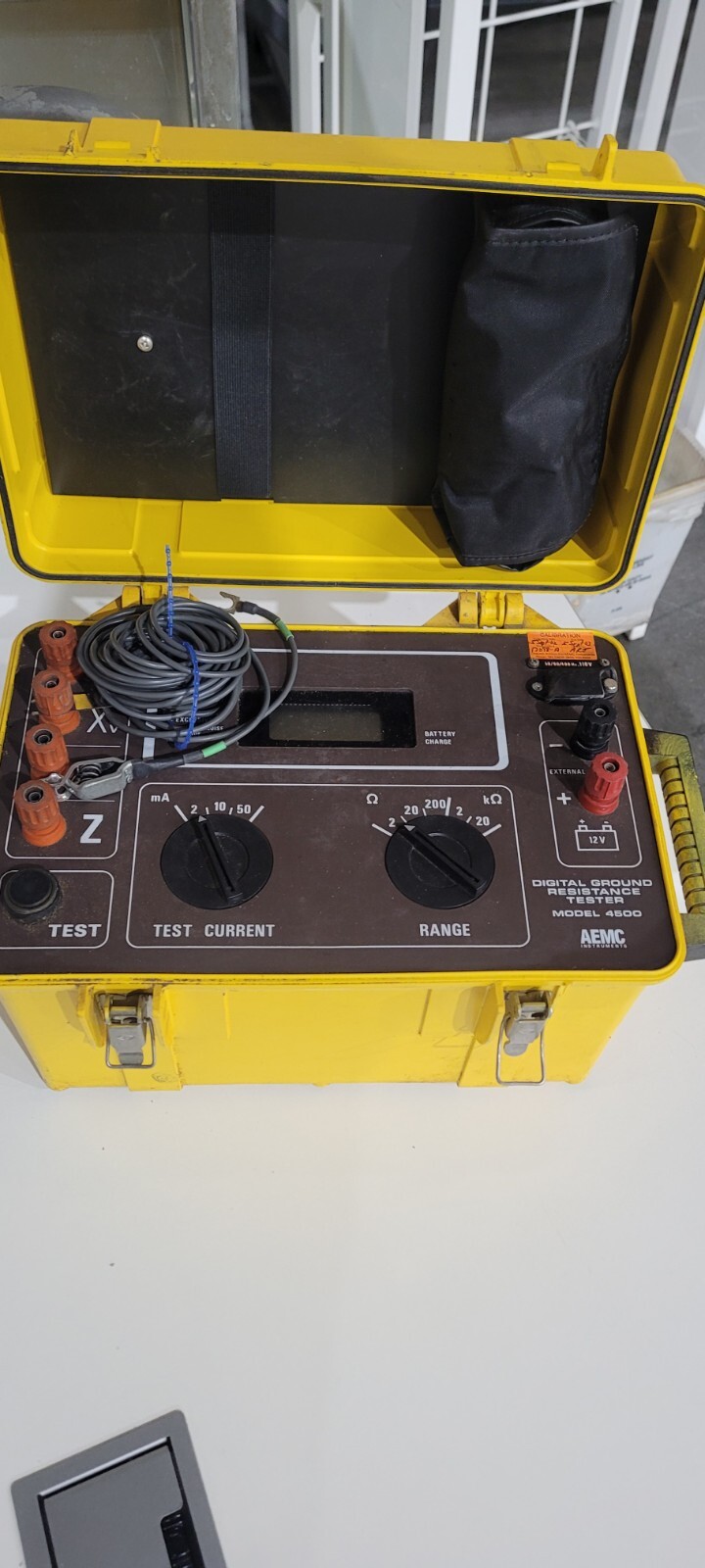 AEMC model 4500 Digital Ground Resistance Testor
